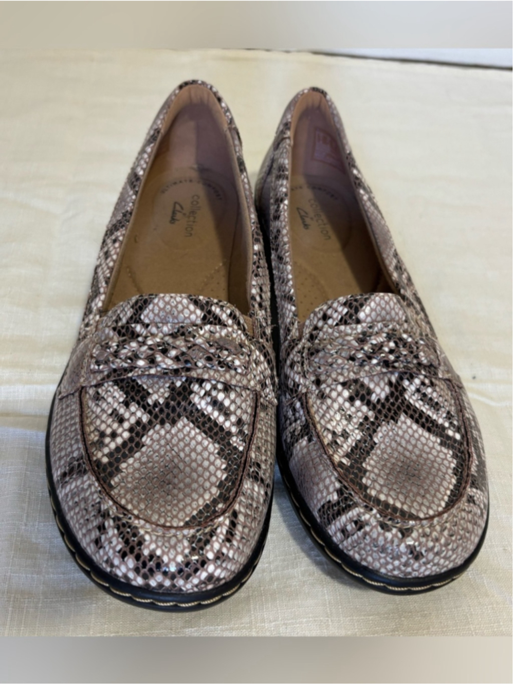 Clarks Collection Python Print Comfort Loafers Slip On Shoes Women's 6.5W